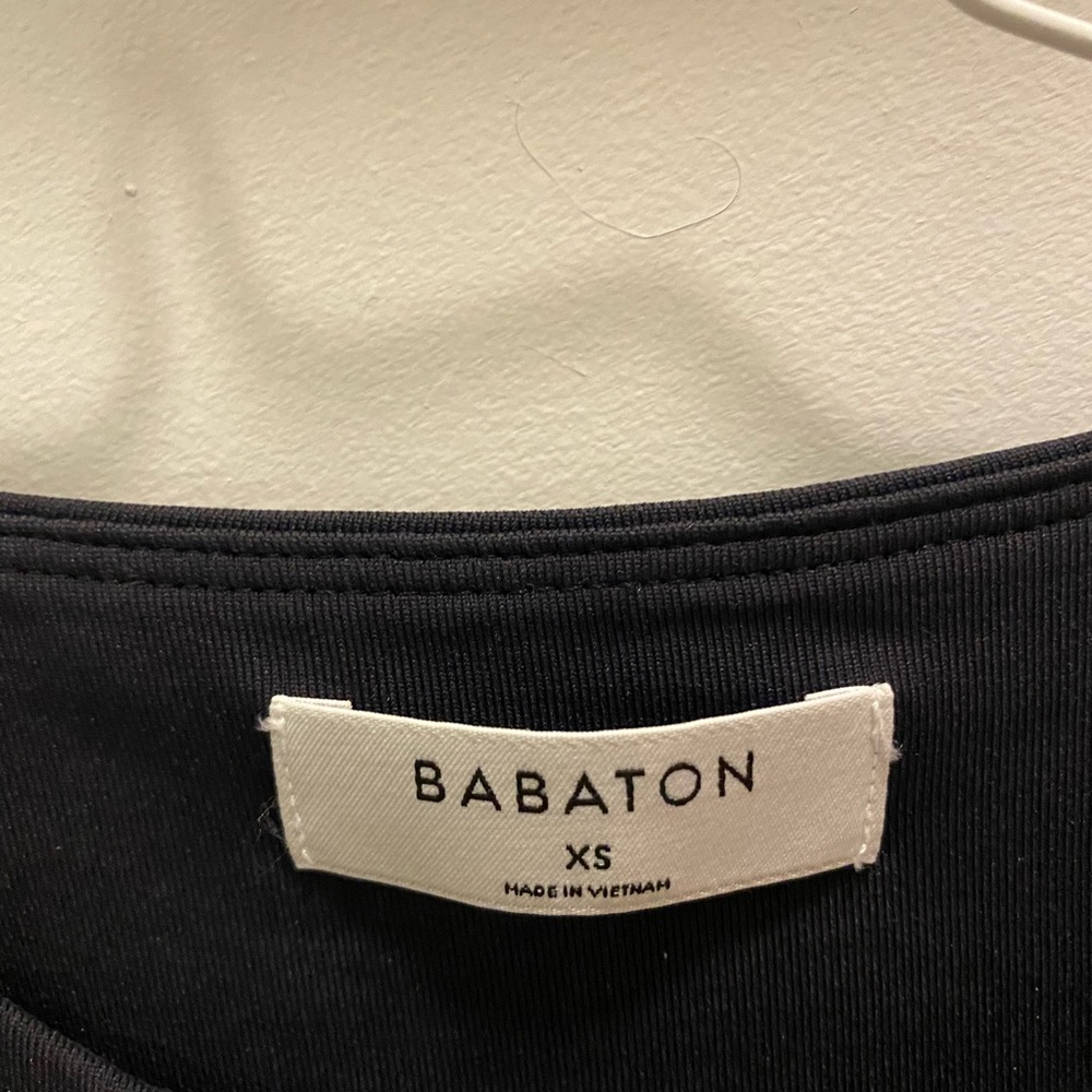 Aritzia Babaton Contour ‘90s Bodysuit (Size: XS; Color: Black)